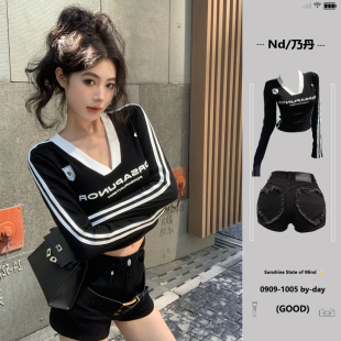 显瘦短款 甜辣妹字母V领撞色修身 T恤bella风旅游上衣 乃丹秋美式