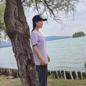 上衣字母休闲汗衫 贝哆哈女士T恤夏季 男士 女式 圆领短袖 套头情侣款