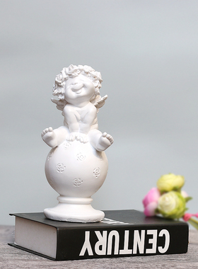 天使可爱风书房样板间树脂工艺品