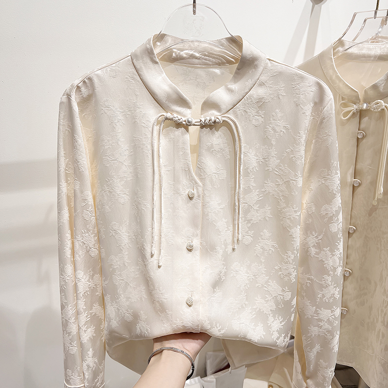 2024新款气质显瘦立领盘扣镂空单排扣浮雕长袖国风衬衫女春季,女装/女士精品,衬衫,淘宝优惠券,粉丝福利购,淘宝优惠卷