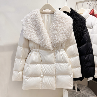 2025新款韩国气质大翻领毛毛拼接收腰抽绳中长款羽绒服女冬季