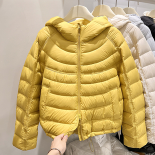 2025新款韩国修身显瘦连帽拉链纯色加厚保暖短款排骨羽绒服女冬