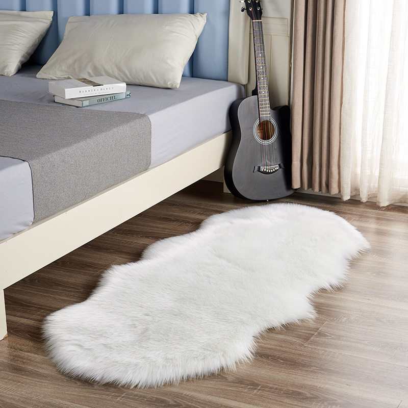 白色毛绒垫床边地毯长毛绒地垫卧室客厅女孩沙发飘窗不规则防滑,居家布艺,地毯,淘宝优惠券,粉丝福利购,淘宝优惠卷
