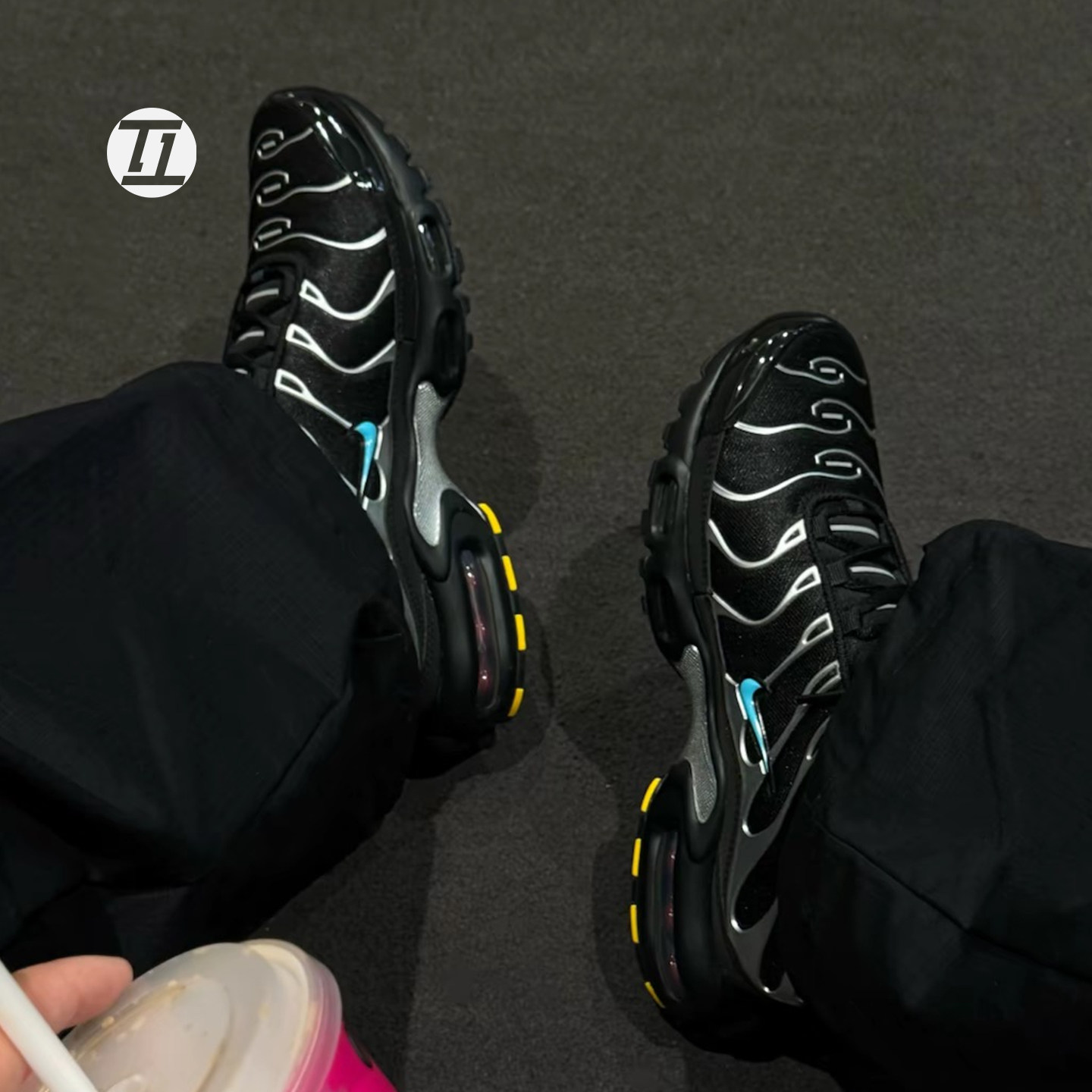 耐克AIRMAXPLUS男气垫休闲鞋