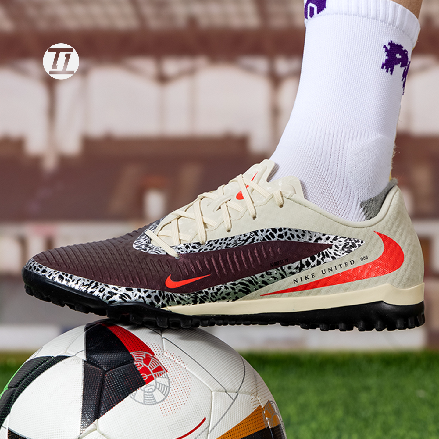 NikePhantom6运动鞋足球鞋