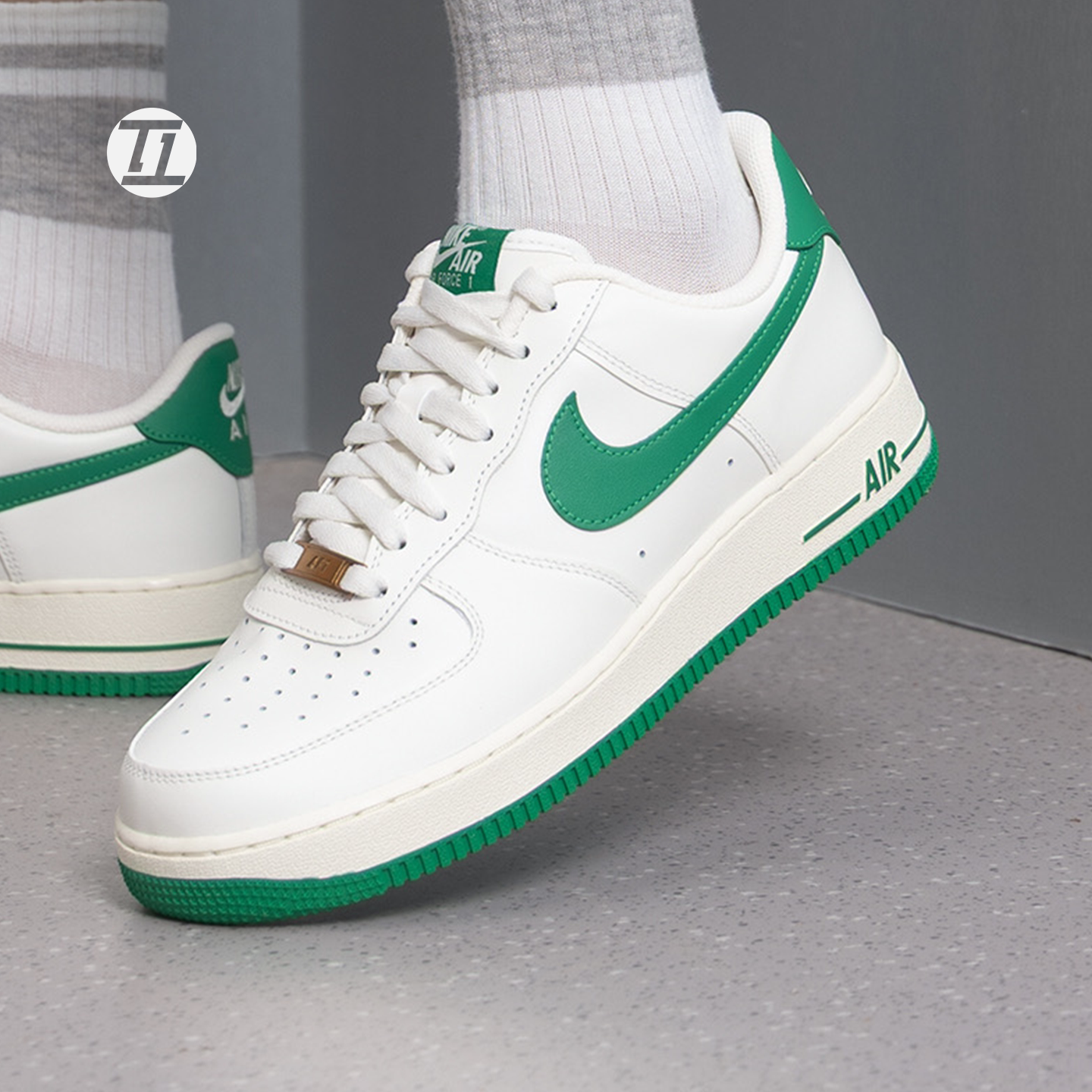 耐克NIKE AIR FORCE 1空军一号AF1 经典男女同款板鞋IX5019-131
