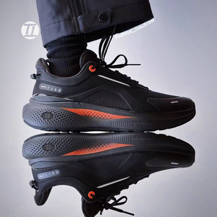 户外防泼水轻质回弹运动潮流休闲鞋 李宁 PLUS AGLV083 SOFT