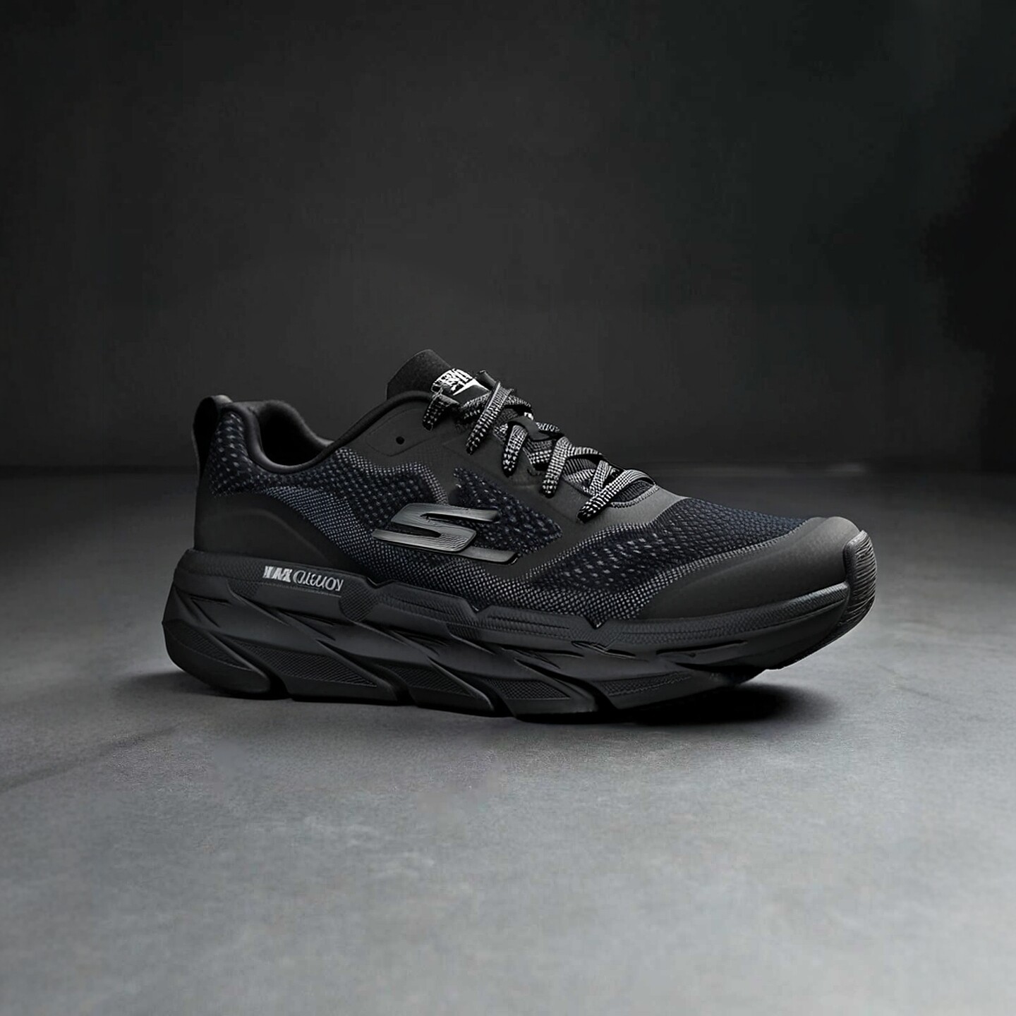 斯凯奇SKECHERS MAX CUSHIONING透气缓震运动休闲鞋54450-BKCC