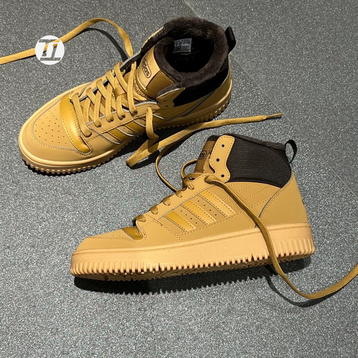 阿迪达斯男子防滑耐磨篮球鞋