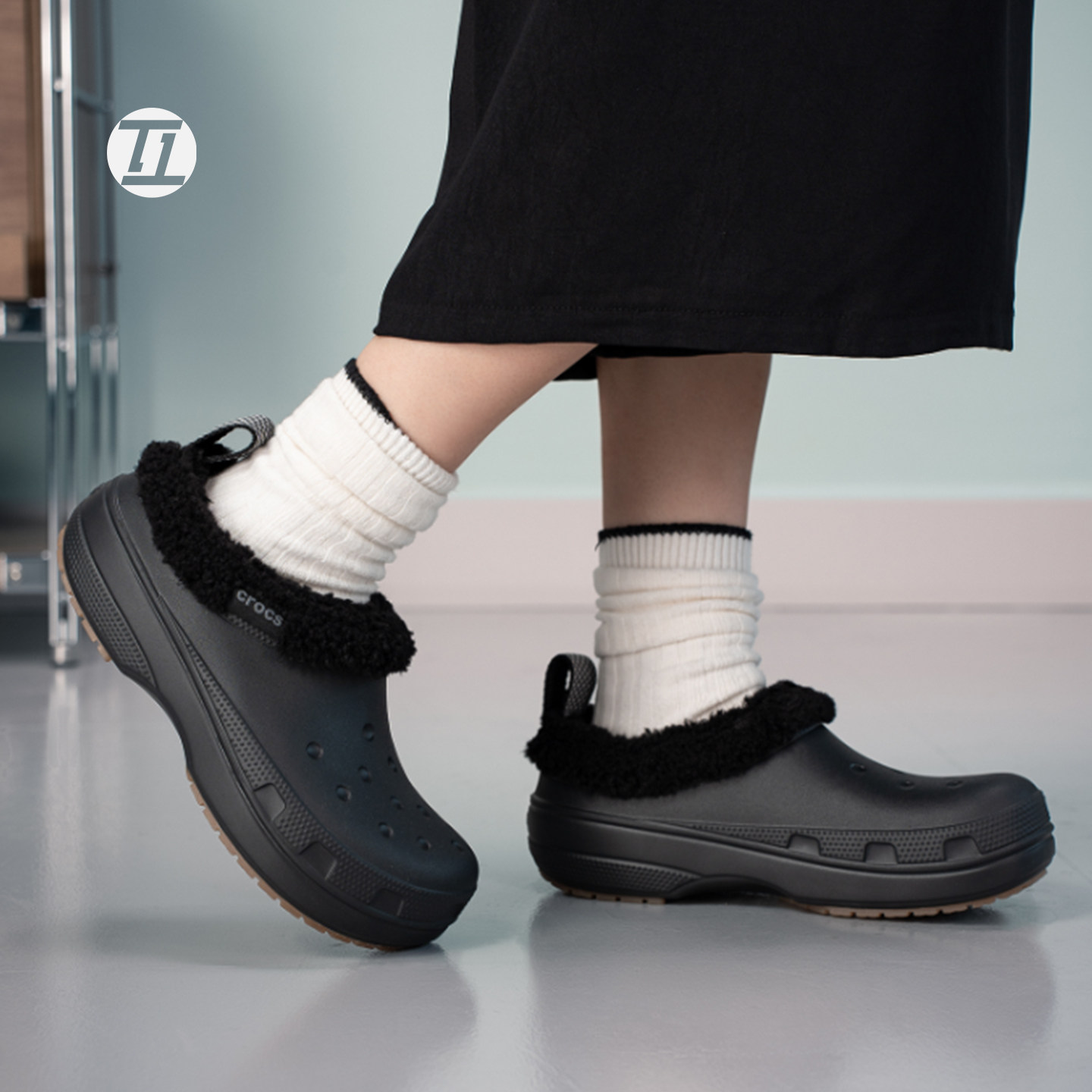 卡骆驰CROCS加绒保暖洞洞鞋