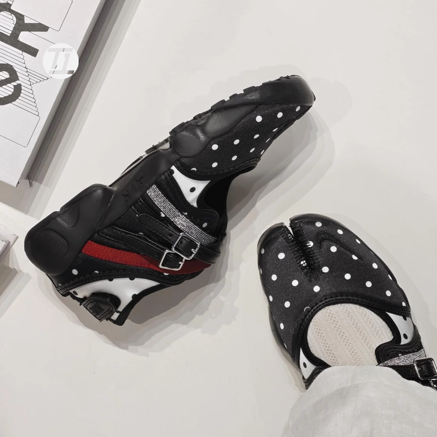 Nike/耐克 Air Rift 忍者鞋女子运动休闲鞋 IB8954-001