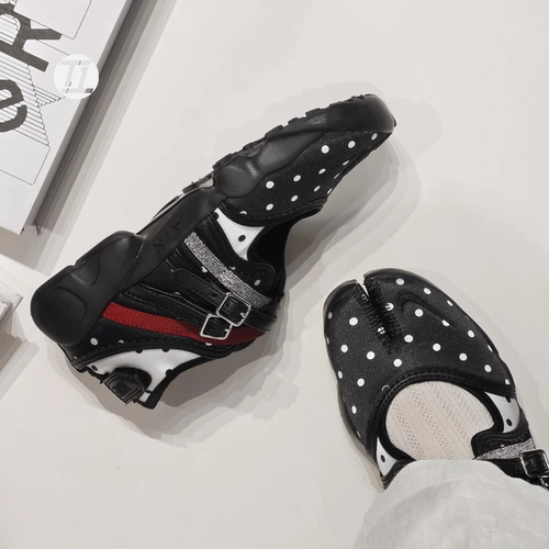 Nike/耐克 Air Rift 忍者鞋女子运动休闲鞋 IB8954-001