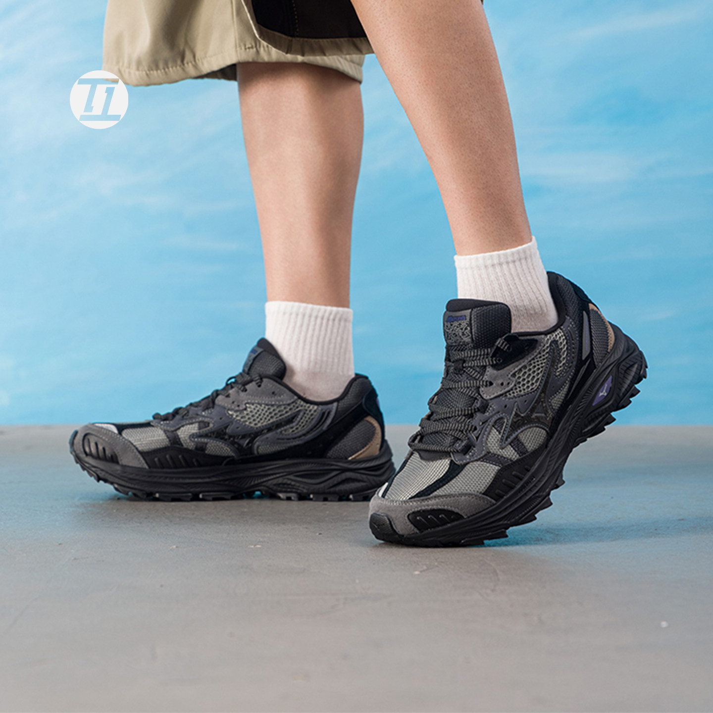 美津浓MIZUNO RACER ADV 26新款轻便缓震休闲运动跑步鞋D1GH2412