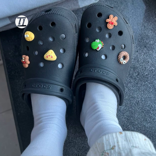 CrocsClassicPlatformClog