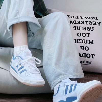 Adidas三叶草复古板鞋复古休闲鞋