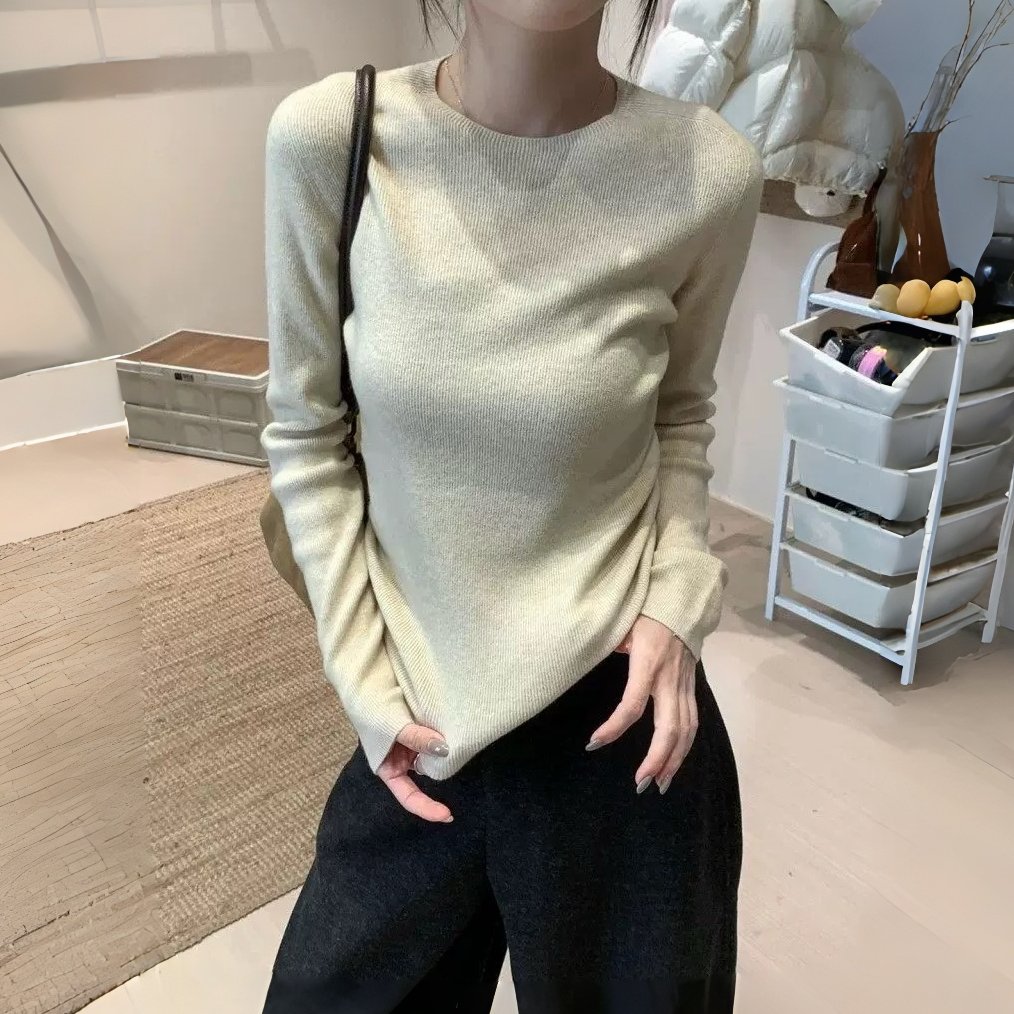 韩系燕麦色圆领长袖针织衫女秋冬高级感修身显瘦内搭毛衣打底上衣,女装/女士精品,毛衣,淘宝优惠券,粉丝福利购,淘宝优惠卷