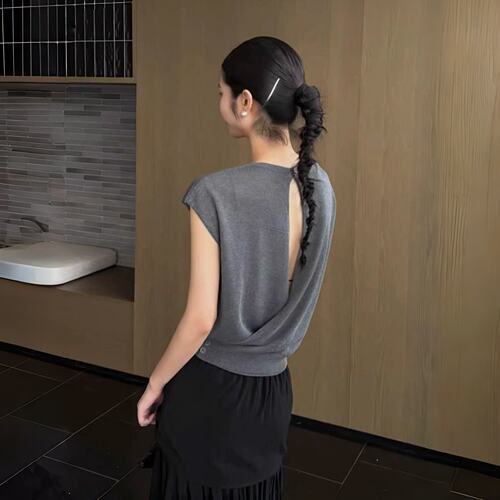 『送运费险』灰色露背短袖T恤女