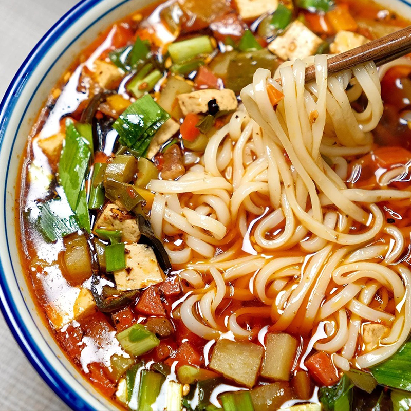 代馋臊子面陕西岐山酸汤哨子面带调料方便面条挂面浇头非泡面速食