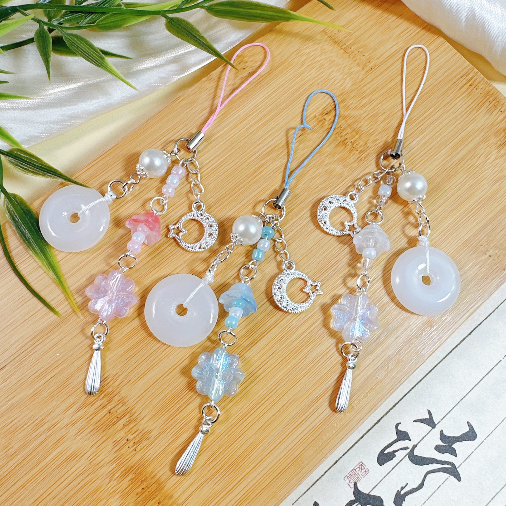 新品【花辰月夕】新中式铃兰平安扣包包装饰挂件鞋服挂饰手机链绳