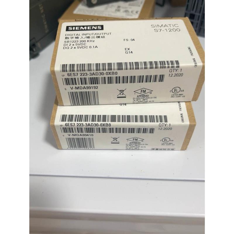 议价6ES7223-3AD30-0XB0全新原装正品未拆封议价