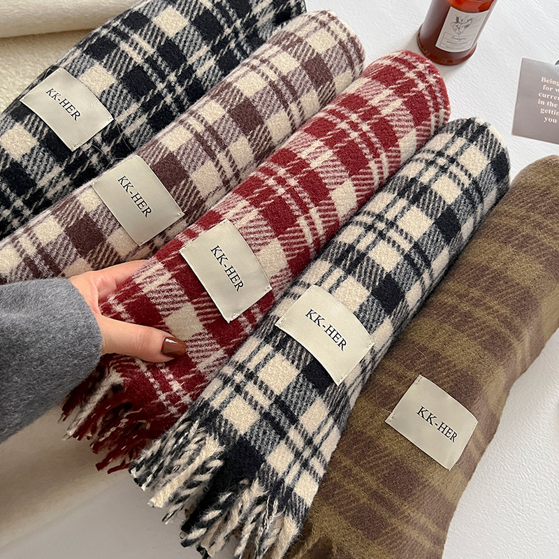 秋冬氛围感羊绒手感格子围巾女冬季高级感学生围脖保暖圣诞披肩