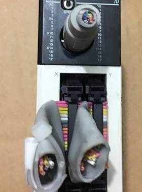 166-FX3UC-32MT/D 三菱二手拆机 机器8成新 侧面有一道划痕 现货
