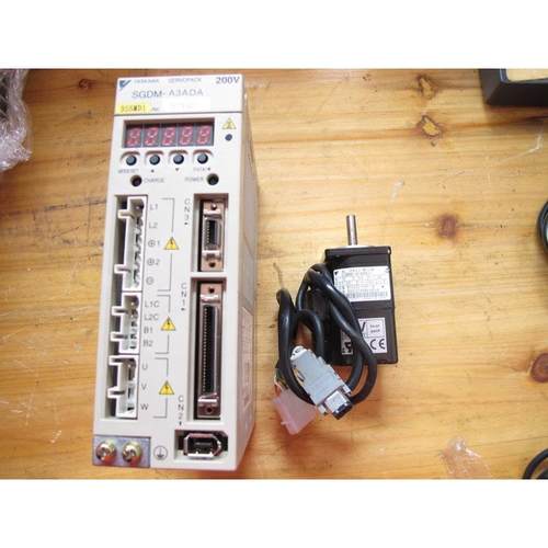 首单优惠-二手拆机件安川电机 SGMAH-A3AAA21 配SGDM-A3ADA