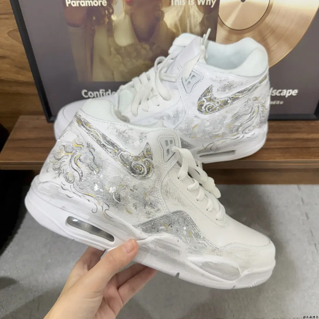 球鞋定制 Nike Flight Legacy 银雾金鬃中式国风手绘男中帮篮球鞋,运动鞋new,篮球鞋,淘宝优惠券,粉丝福利购,淘宝优惠卷