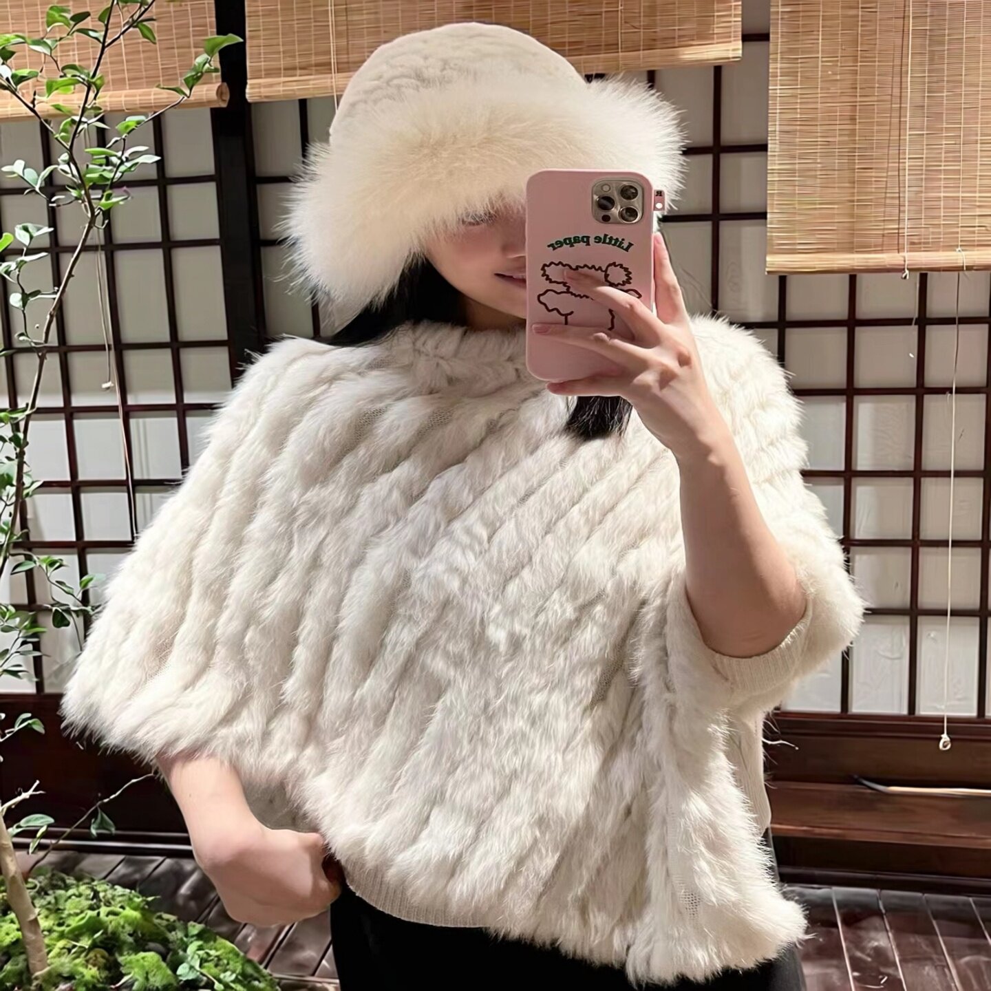 韩版兔毛针织三角披肩女冬季保暖