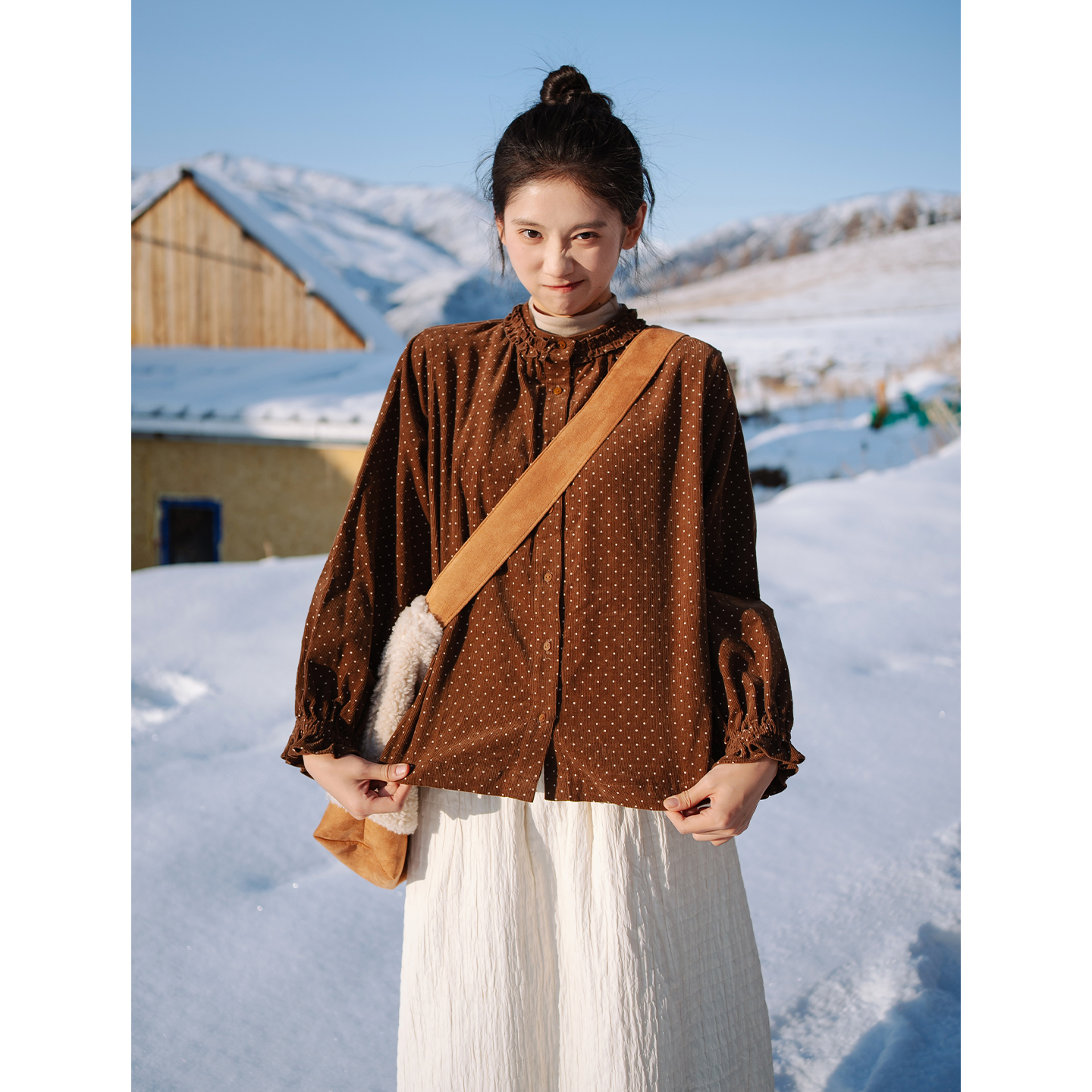 日系波点灯芯绒衬衫古苔内搭上衣