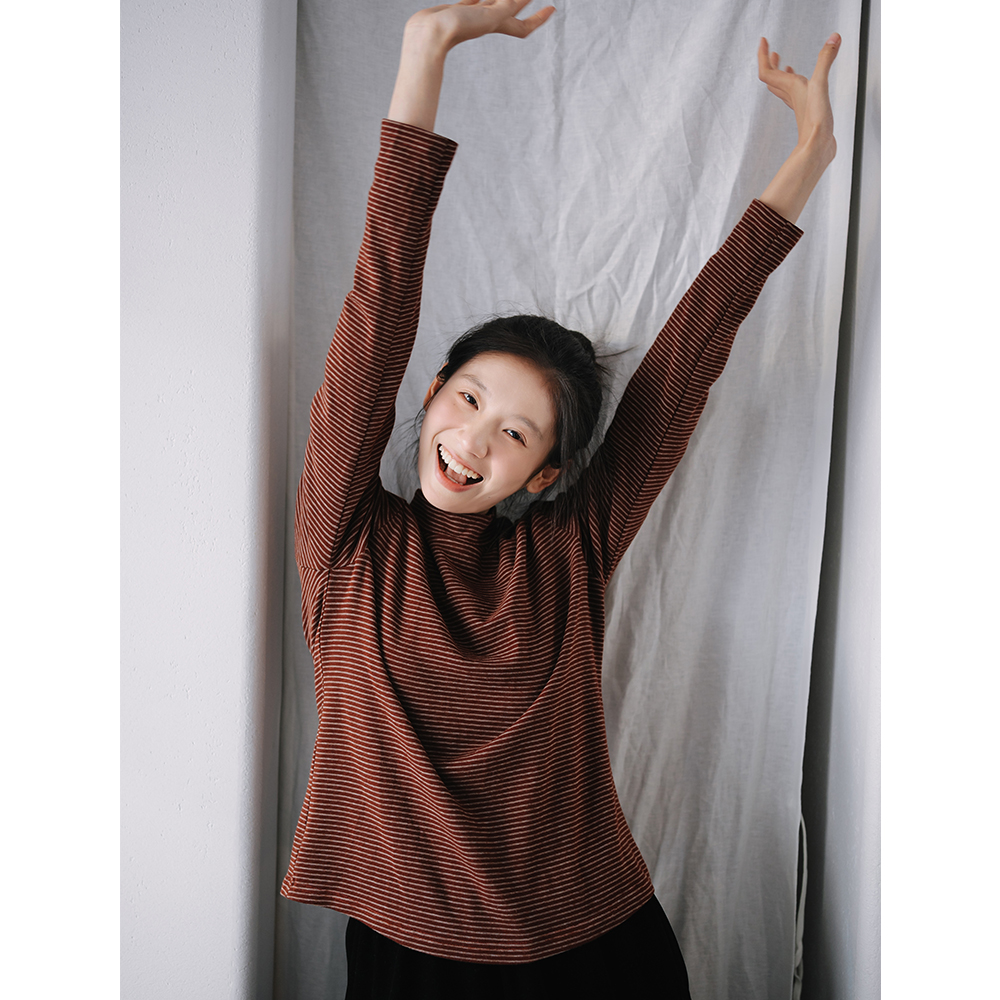 半高领红咖条纹打底衫古苔基础款