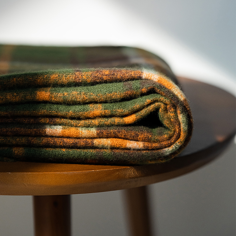 古苔冬日氛围感绿色格纹围巾保暖