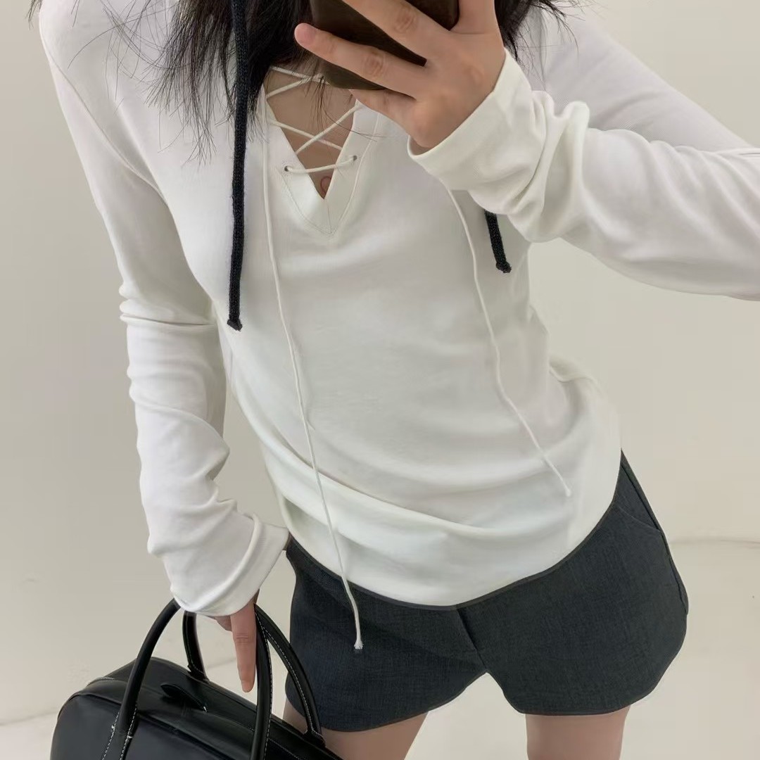 2025秋季新款韩版时尚百搭宽松显瘦长袖T恤女设计感小众打底上衣