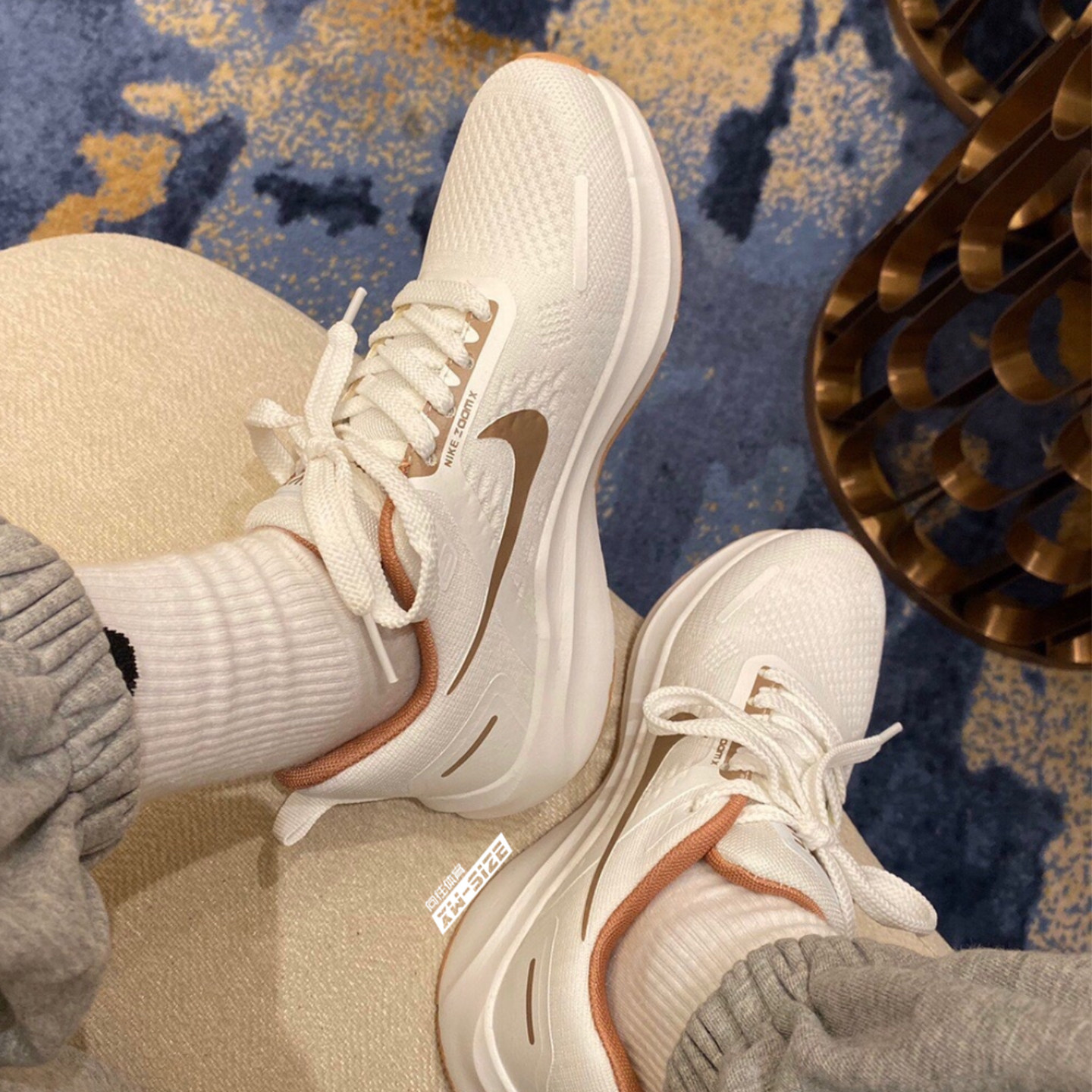 向往体育Nike/耐克Winflo 10男子气垫缓震轻便运动跑鞋IH0638-121