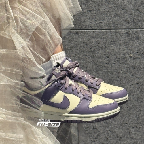 Nike耐克Dunk低帮女子白紫板鞋