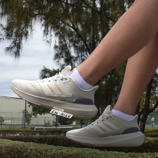 向往体育Adidas/阿迪达斯ULTRABOUNCE男子轻便休闲运动鞋IE0718
