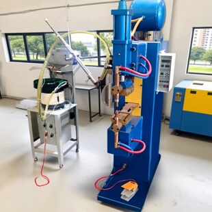 自动螺母输送机点焊机螺母螺栓M56M12M8凸焊机螺帽凸焊螺母碰焊机