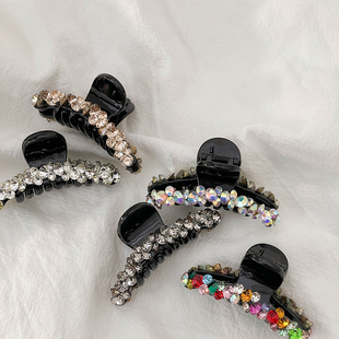 品牌撤柜清仓 送1件 任选2件 高端彩钻小号半扎发鲨鱼夹子 28元