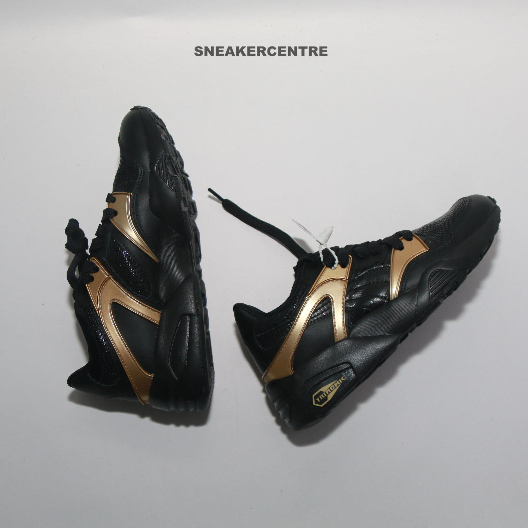 清 现货女款 PUMA Blaze 蜂窝气垫复古休闲鞋 黑武士+金色点缀