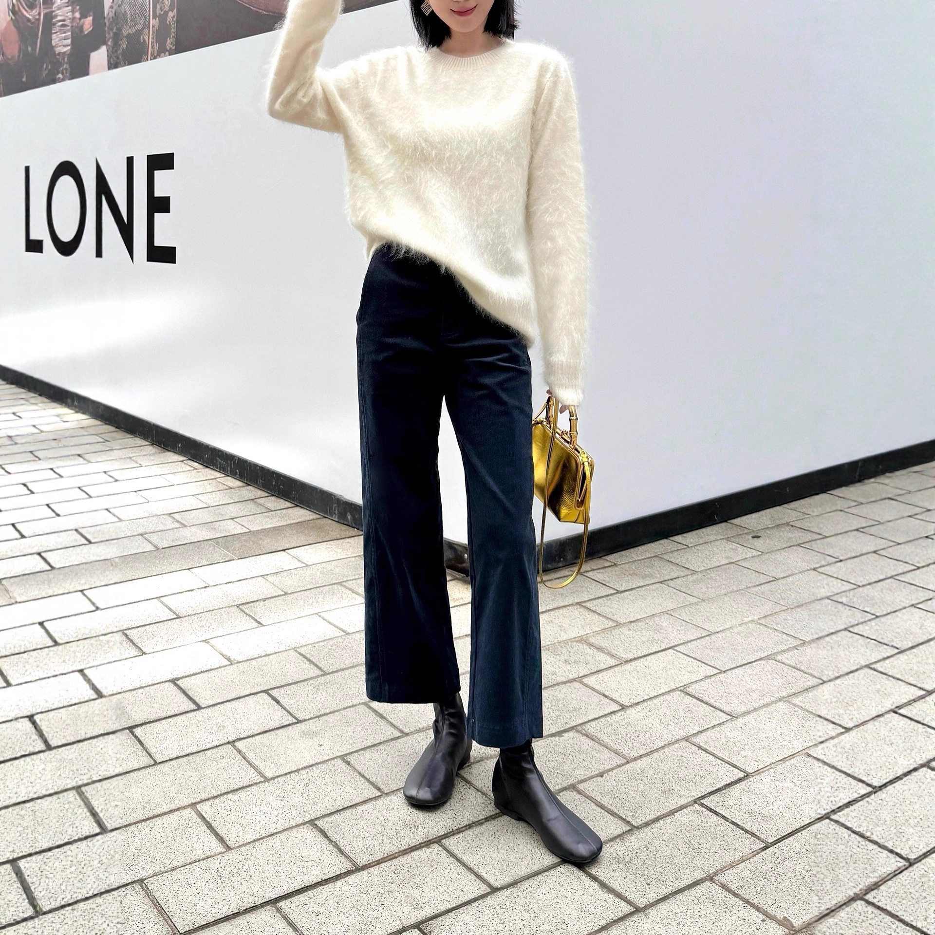 素予  高腰休闲女士2026冬季时髦廓形雾哑光灯芯绒小弯刀裤九分裤
