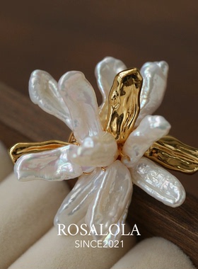 ROSALOLA 茉莉白·法式浪漫复古巴洛克珍珠胸针·LOLA系列 062803