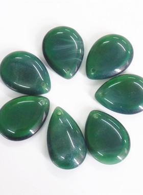 水滴形孔雀绿可刻字琉璃吊坠