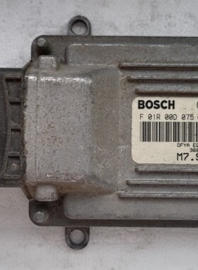 F01R00D075/F01RB0D075东风小康EQ465i2-30发动机ECU电脑板