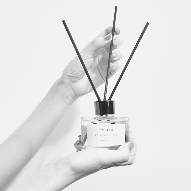 玫瑰陛下无火香薰家用室内持久车载香薰精油香水酒店厕所空气清新|msdalam kategori Care pembersih/tuala wanita/kertas/Aromatherapy, Aromatherapy Products, minyak pati aromaterapi - dari Buy2taobao.com untuk memberikan perkhidmatan ejen Taobao profesional membeli