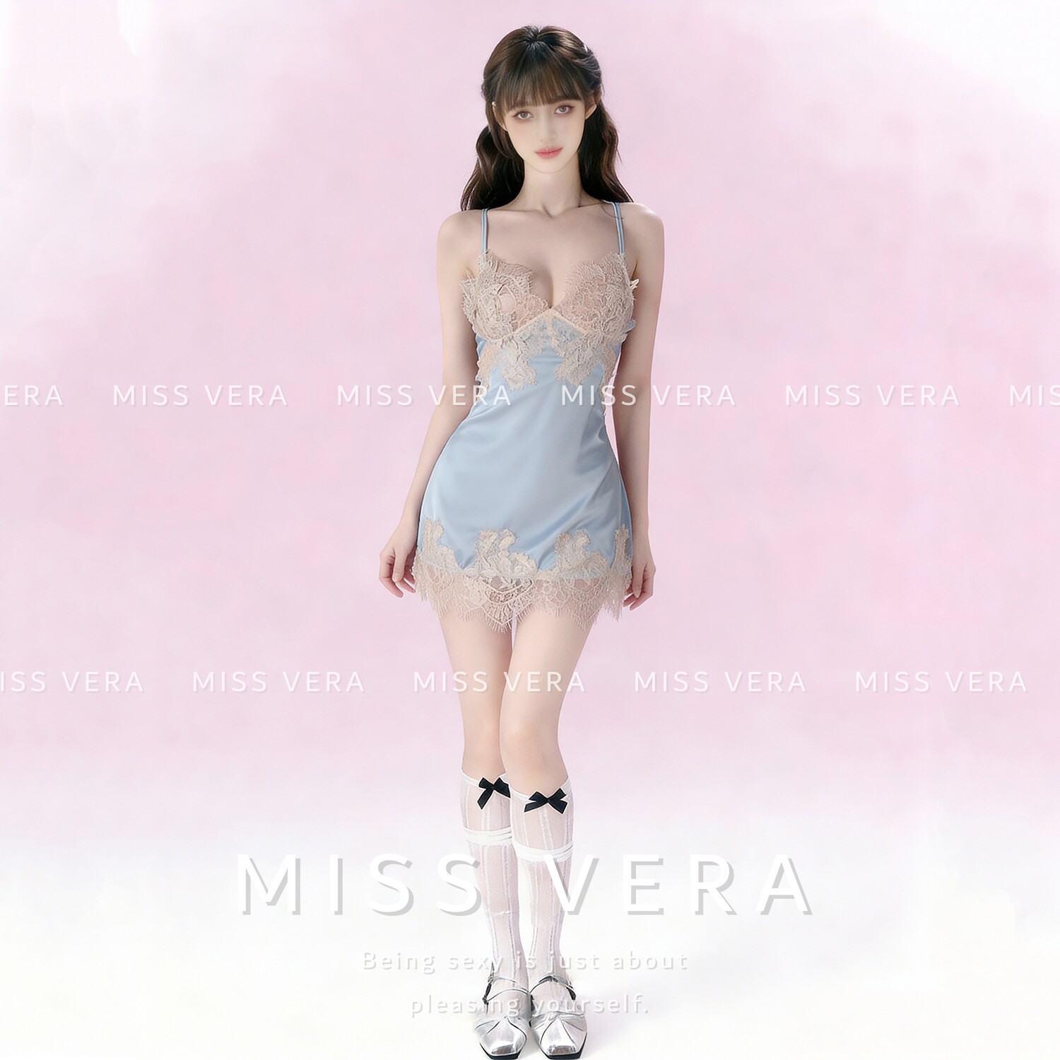 高级感冰丝性感夏睡衣女2025新款蕾丝低胸绑带露背缎面薄款吊带裙