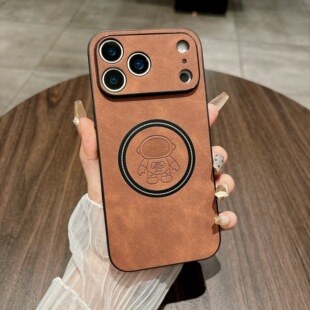 适用iPhone17Promax磁吸手机壳苹果16plus全包小羊皮太空人15简约卡通14保护套13