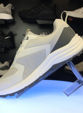 探路者男士耐磨防水徒步鞋TFAAAM81231