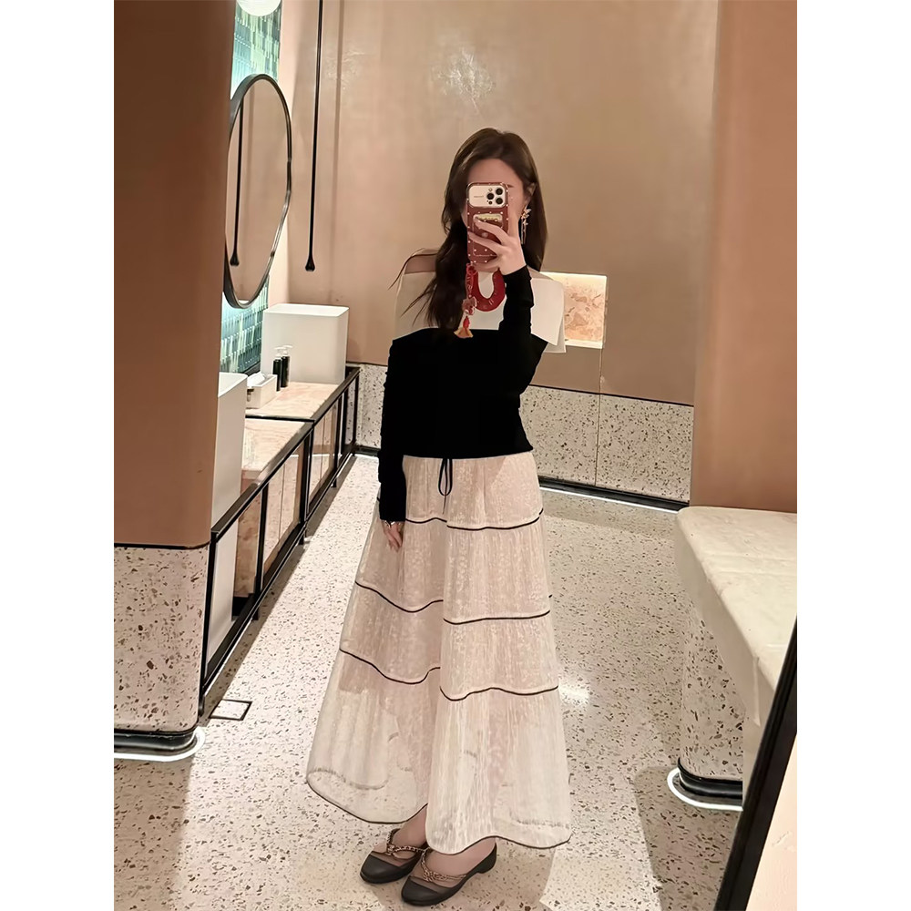 邱莹莹 “香榭丽舍”层次感拼接蕾丝纱高腰大摆半身裙