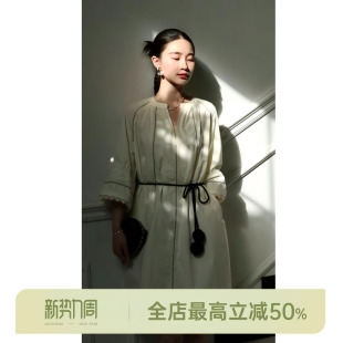 气质高级感喇叭袖 邱莹莹 丽颖同款 AOMI V领独特连衣裙女 HELA