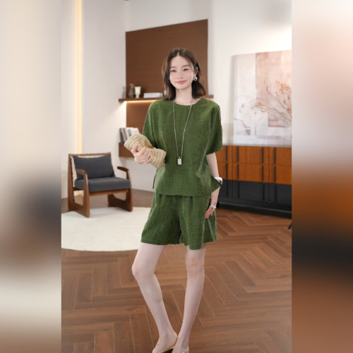 邱莹莹“绿龟套装”香云纱100%桑蚕丝23姆米短袖圆领衬衫短裤套装